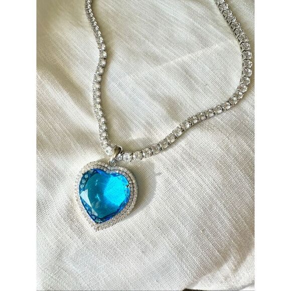 Amazon.com: Lam Sence Sterling Silver 8mm Heart Shape  Light blue heart shaped cubic zirconia pendant statement tennis necklace